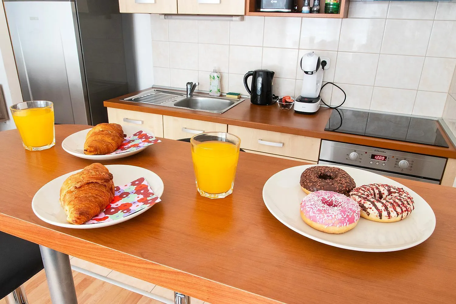 Corvin Gem2 Apartment With Parking Budapeşte